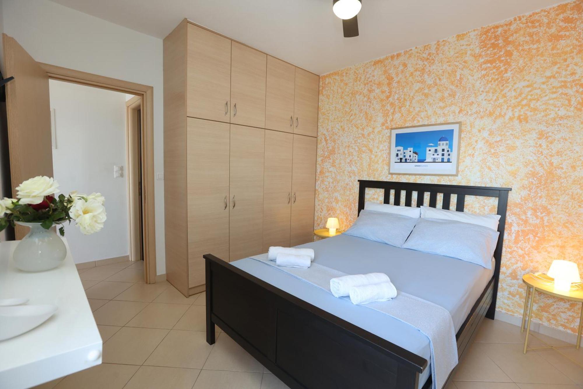 Ebatis Guesthouse Vari  Екстер'єр фото